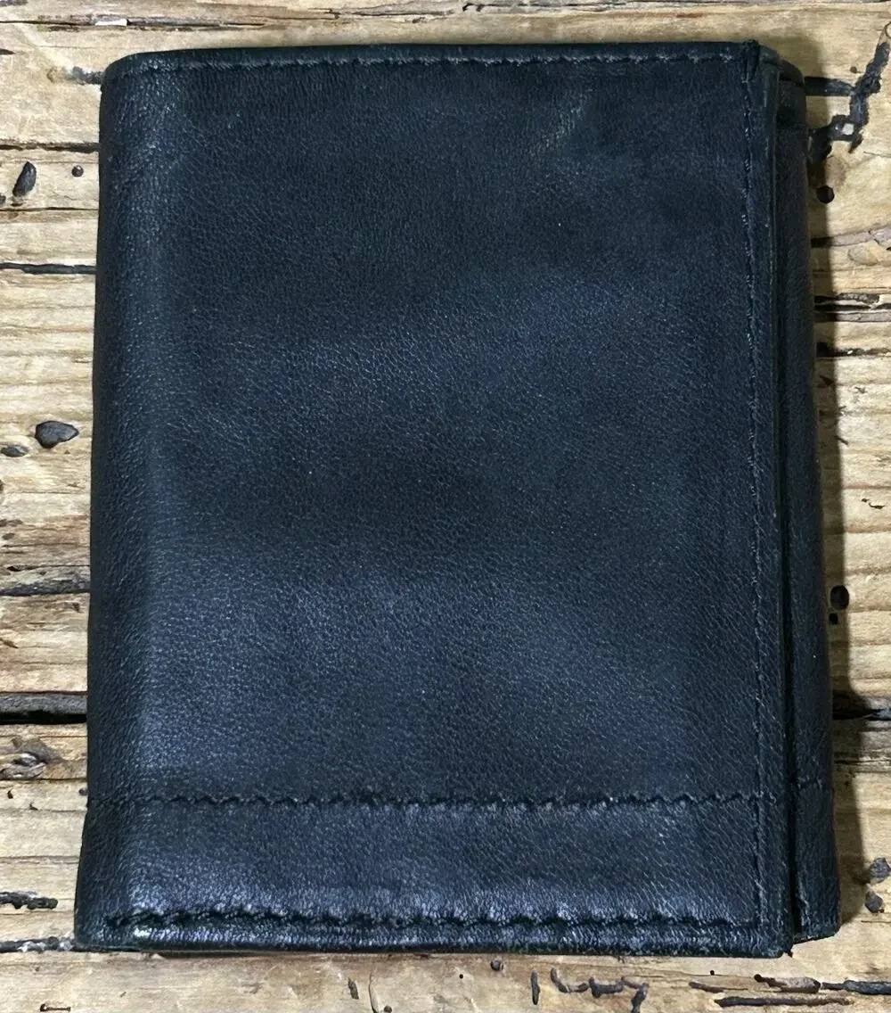 APT. 9 Men’s Black Genuine Leather Card Wallet - NEW￼